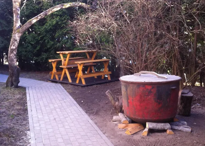 Kreisa Imperija Tatil Evi Riga